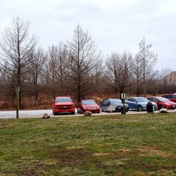 Hazel Landing Park - Good spread out parking area