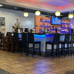 Pho Quyen - The bar