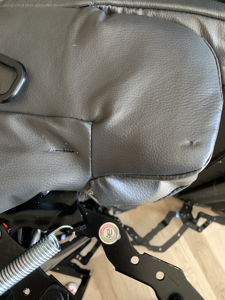 FURNITURE SPOT Updated July 2024 11 Reviews 7932 N Oak Trafficway