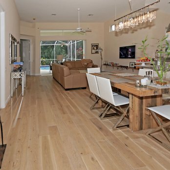 Böden in Style Naples FL | Trendige Designs