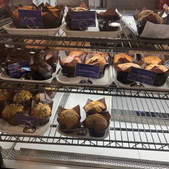 Der Dutchman - Bakeries Near Me - Sarasota, Florida Der Dutchman - Bakeries Near Me - Sarasota, Florida
