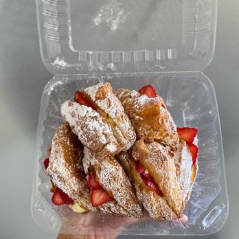 Cream Pan - Bakeries Near Me - Tustin, California Cream Pan - Bakeries Near Me - Tustin, California