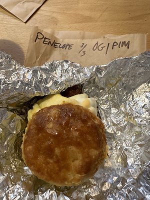 The Roaming biscuit by null