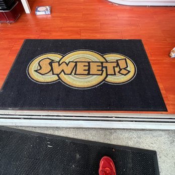 Sweet - Candy Stores Near Me - Gatlinburg, Tennessee