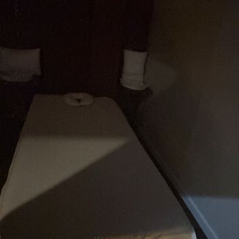 Baan Khun Thai - Massage table - Day Spas Near Me - Pasay, NCR