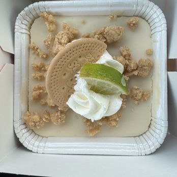 Crumbl - Sheboygan - Bakeries Near Me - Kohler, Wisconsin