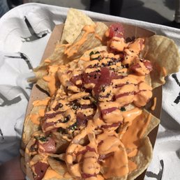 Poké with Spicy Mayo on top of chips