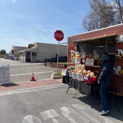 Arroyo Grande Village Saturday Farmer's Market