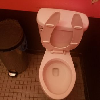 Vonda's Kitchen - The very clean bathroom. This says a lot. - Soul Food Near Me - Newark, New Jersey Vonda's Kitchen - The very clean bathroom. This says a lot. - Soul Food Near Me - Newark, New Jersey