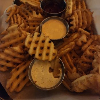 AZ88 - Dipping fries $13 - American Near Me - Scottsdale, Arizona AZ88 - Dipping fries $13 - American Near Me - Scottsdale, Arizona