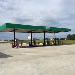 Adawe Travel Plaza - Semi trucks Welcome