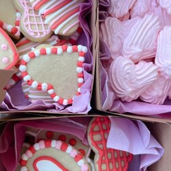 Blackbird Bakeshoppe - Sugar Cookies & Meringues