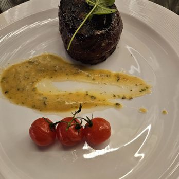 Hell's Kitchen - Filet mignon - Cocktail Bars Near Me - Funner, California