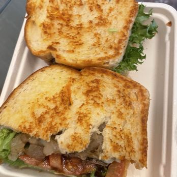 Habit Burger & Grill - Sirloin Steak Sandwich - Burgers Near Me - Walnut Creek, California