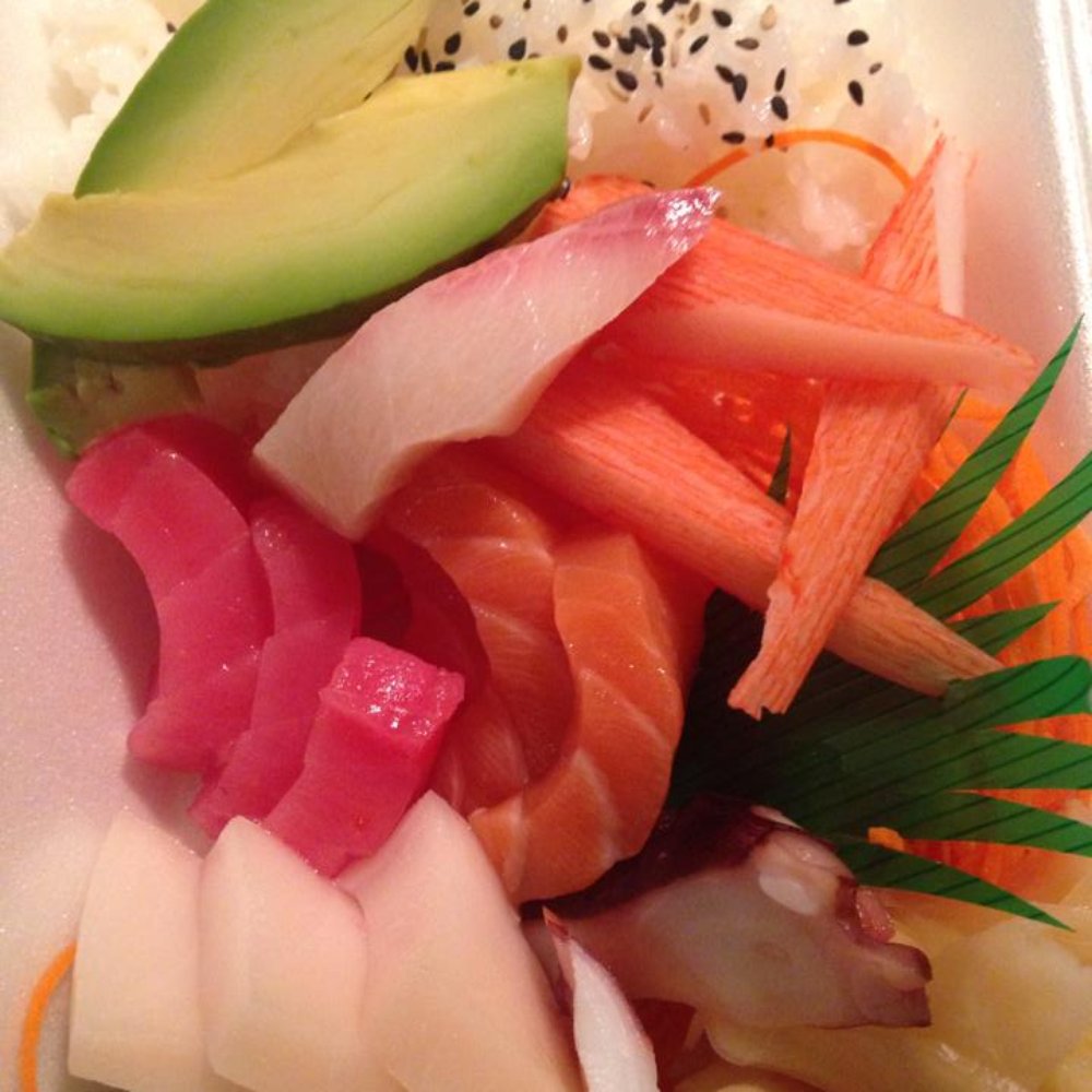 Tako Sushi & Ramen - Chirashi @Tako Sushi & Ramen - Sushi Bars Near Me - Halifax, Nova Scotia