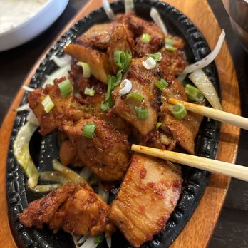 Mama's Kitchen - Chicken so good. I made a little promise to myself to order something different but this chicken is awesome - Korean Near Me - Menifee, California