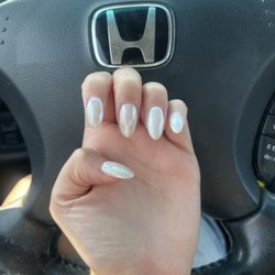 Nail Impressions - Pearly white chrome