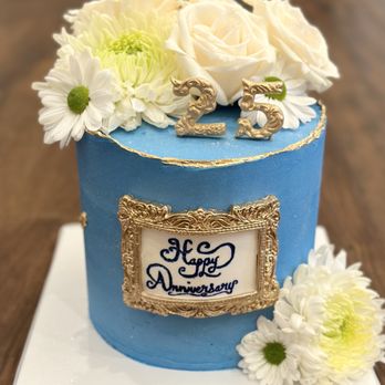 Cristal Sarah Cakes - Custom Anniversary Cake - Desserts Near Me Cristal Sarah Cakes - Custom Anniversary Cake - Desserts Near Me