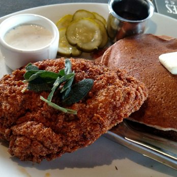 Yard House - Nashville Hot Chicken - New American Near Me - Cincinnati, Ohio