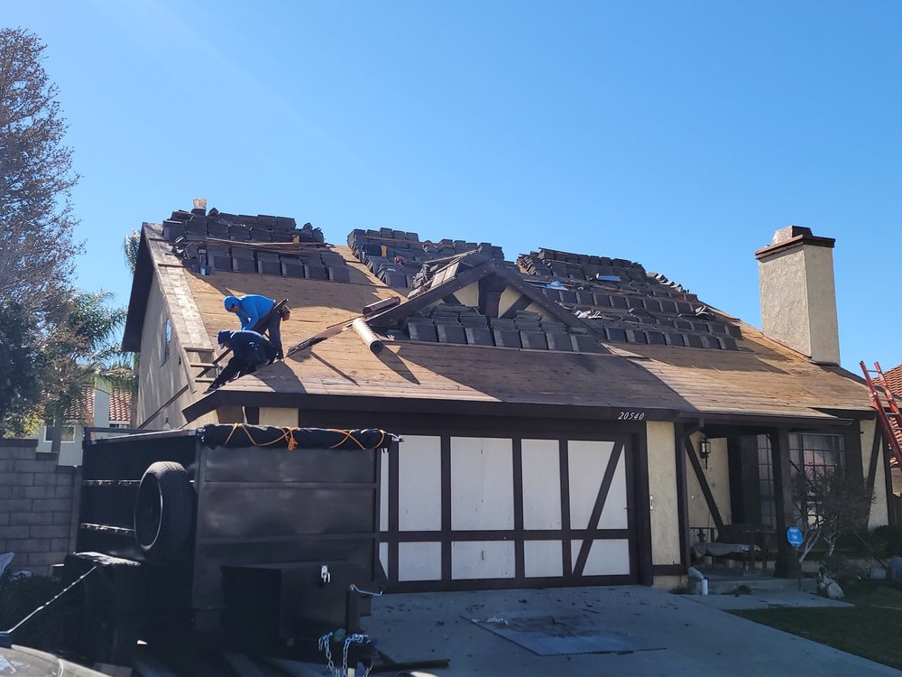 Slide of VA Roofing Services