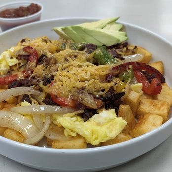 Cockpit Cafe Catering - Maverick's Potato Bowl
Hearty & Delicious - Caterers Near Me - Rogers, Arkansas Cockpit Cafe Catering - Maverick's Potato Bowl
Hearty & Delicious - Caterers Near Me - Rogers, Arkansas