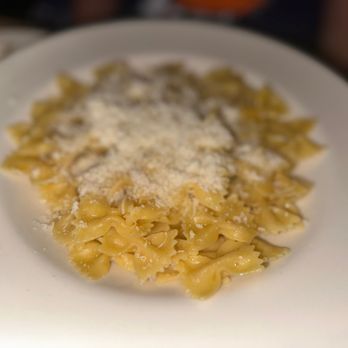 The Cheesecake Factory - Bowtie butter pasta - Desserts Near Me - Denver, Colorado The Cheesecake Factory - Bowtie butter pasta - Desserts Near Me - Denver, Colorado