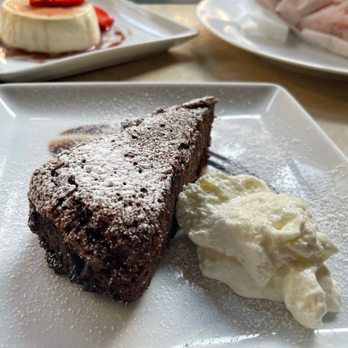 State & Fig - Chocolate cake - Cafes Near Me - Santa Barbara, California