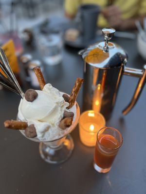 Postino Woodlands by null