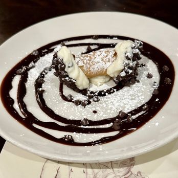 Fratellino's Italian Restaurant - Cannoli mmm - Italian Near Me - Brea, California Fratellino's Italian Restaurant - Cannoli mmm - Italian Near Me - Brea, California