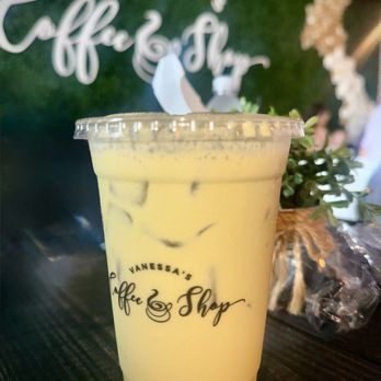 Vanessa's Coffee Shop - Sweetened Matcha Tea (iced) - Coffee & Tea Near Me - Saint Cloud, Florida