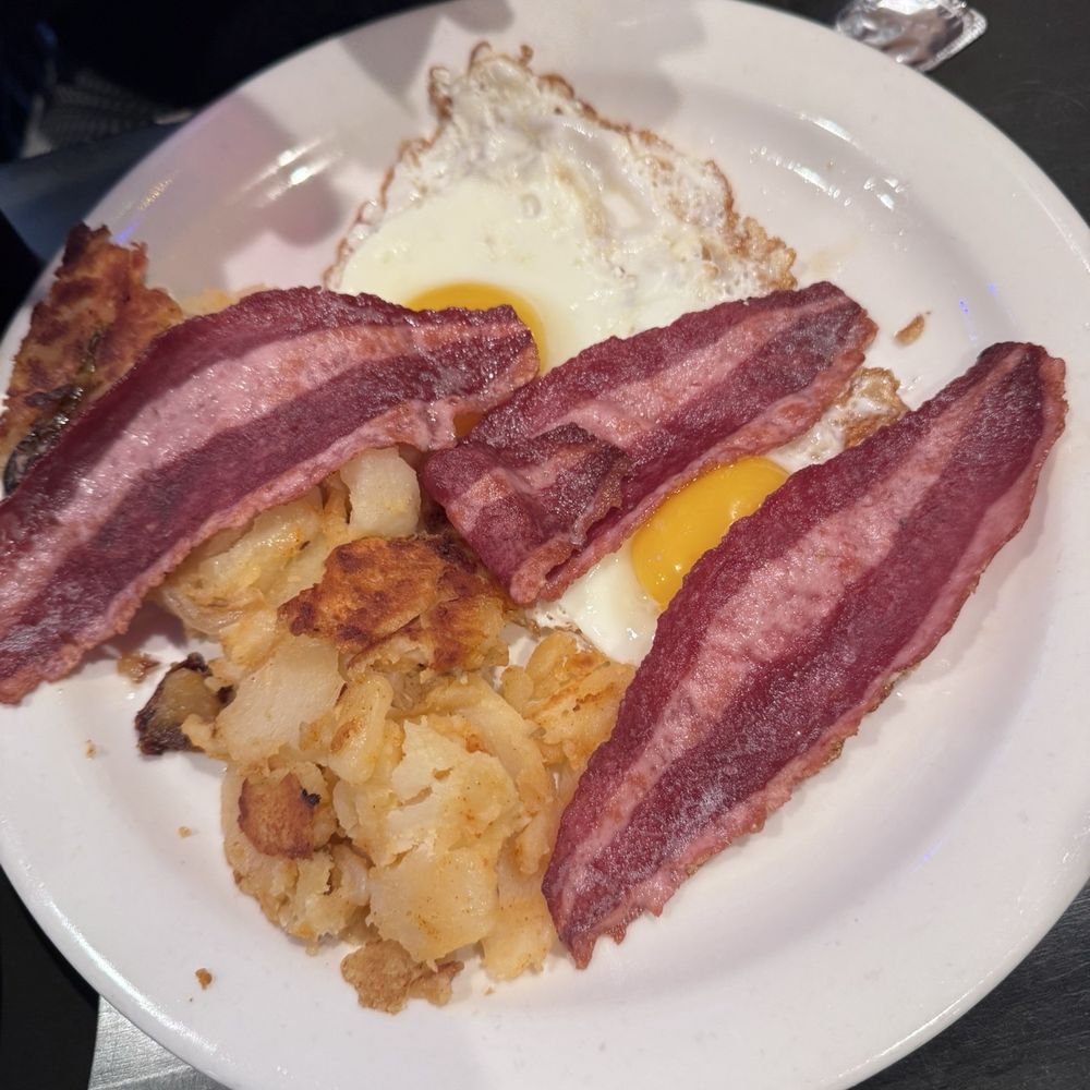Galaxy Diner - Eggs and turkey bacon - Diners Near Me - New York, New York Galaxy Diner - Eggs and turkey bacon - Diners Near Me - New York, New York
