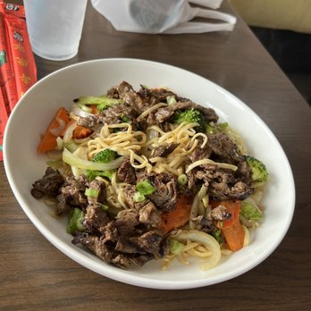 Yaki - Steak fried noodles - Japanese Near Me - Miramar Beach, Florida