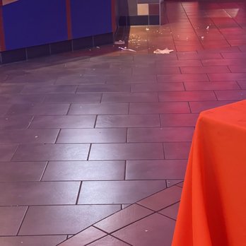 Regal Winrock - Cinema Near Me - Albuquerque, New Mexico