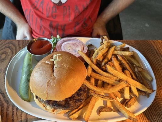 District Kitchen & Bar by null