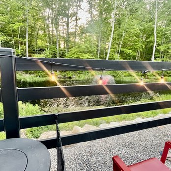 Crossroads - Ice Cream & Frozen Yogurt Near Me - Killingworth, Connecticut