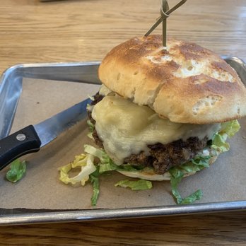 Big Buns - A make your own burger with a gluten free bun - Burgers Near Me - Arlington, Virginia Big Buns - A make your own burger with a gluten free bun - Burgers Near Me - Arlington, Virginia