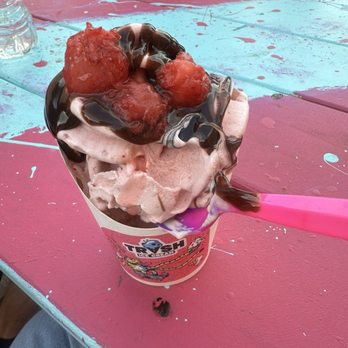 Trash Ice Cream - Make your own! - Ice Cream & Frozen Yogurt Near Me - Rogers, Arkansas