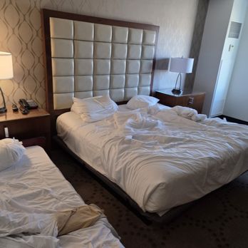 Harrah's Laughlin - A Caesars Rewards Destination - Hotels Near Me - Laughlin, Nevada