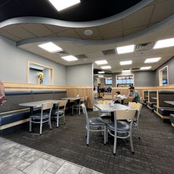 Culver's - Inside