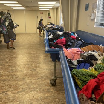 Goodwill Outlet Store - Thrift Stores Near Me - Urban Honolulu, Hawaii