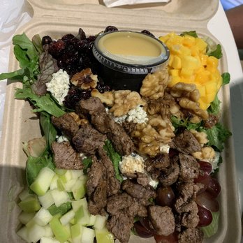 Aloha Salads - Passion salad with grilled steak - Sandwiches Near Me - Kapolei, Hawaii