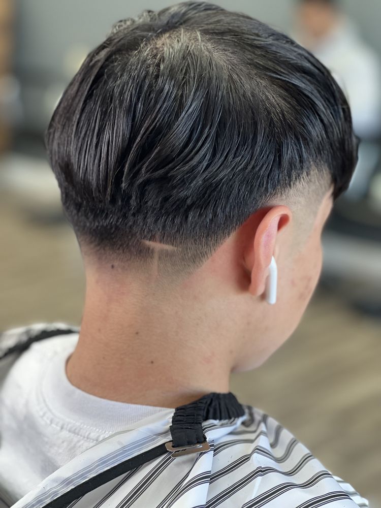 2P’s Barbershop Logo