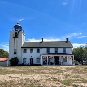 Horton Point Lighthouse - Landmarks & Historical Buildings Near Me - Southold, New York