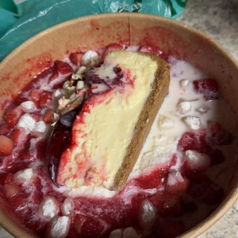 KBQ Loves Park - Updated picture of disappointing cheesecake - Barbeque Near Me - Loves Park, Illinois KBQ Loves Park - Updated picture of disappointing cheesecake - Barbeque Near Me - Loves Park, Illinois