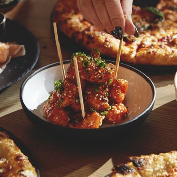 King Taps - Pizza Near Me - Langley, British Columbia King Taps - Pizza Near Me - Langley, British Columbia