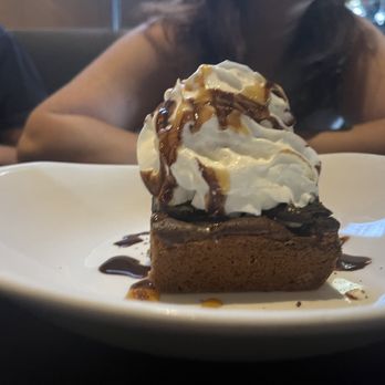 Yard House - Oreo Brookie - Bars Near Me - Roseville, California Yard House - Oreo Brookie - Bars Near Me - Roseville, California