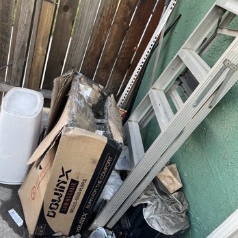 “Take It All” Junk Hauling & Removal - Cardboard boxes, plastic trash, aluminum metal - Movers Near Me “Take It All” Junk Hauling & Removal - Cardboard boxes, plastic trash, aluminum metal - Movers Near Me