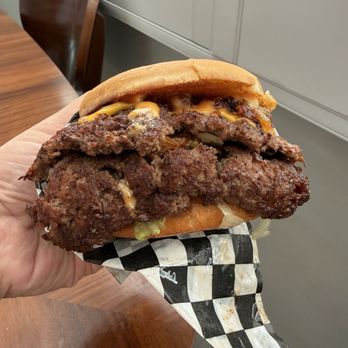 SHMASH’D Burgers - Pop-Up Restaurants Near Me - Belmont, California