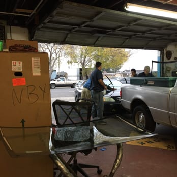 Duran's Auto Glass - Hassle free services! - Auto Glass Services Near Me - San Pablo, California Duran's Auto Glass - Hassle free services! - Auto Glass Services Near Me - San Pablo, California