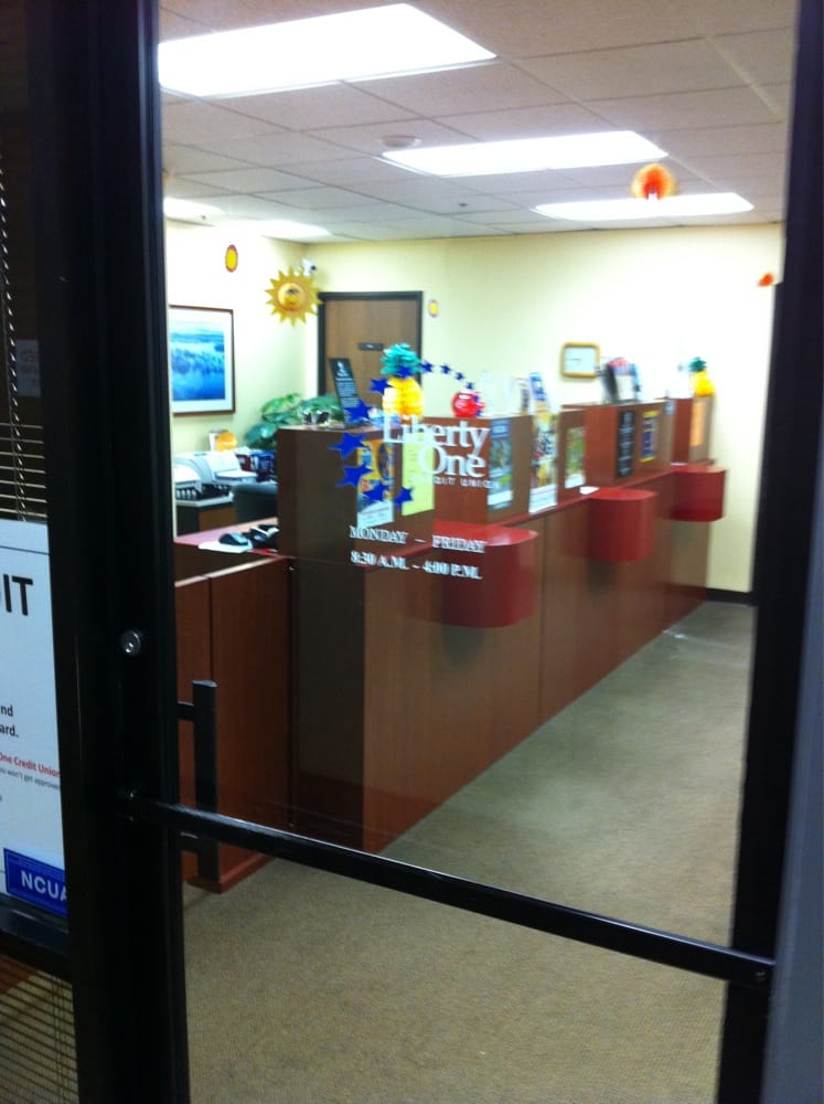 LIBERTY ONE 4050 Alpha Rd, Farmers Branch, Texas Banks & Credit